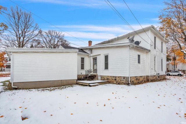 215 N York Street, Albion, IN 46701