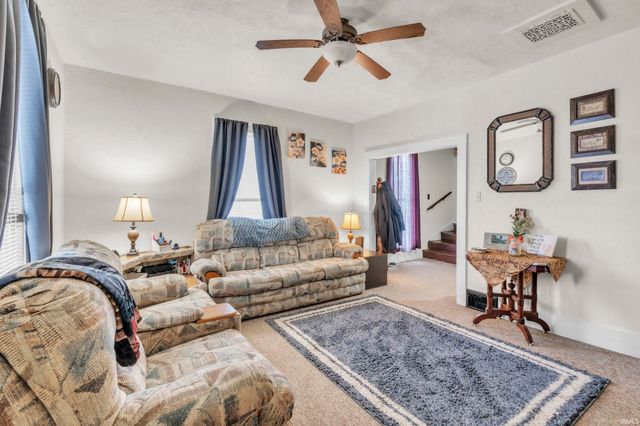 215 N York Street, Albion, IN 46701