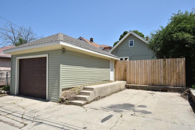 4029 N 18th STREET, Milwaukee, WI 53209