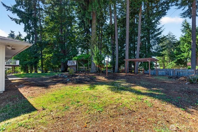 12212 47th Avenue E, Tacoma, WA 98446