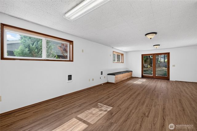 12212 47th Avenue E, Tacoma, WA 98446