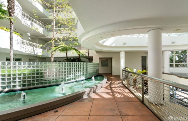 403 Main Street 208N, San Francisco, CA 94105