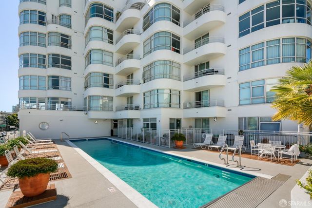 403 Main Street 208N, San Francisco, CA 94105