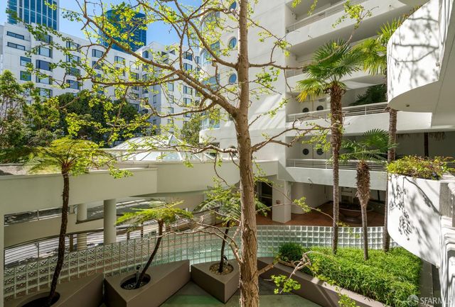 403 Main Street 208N, San Francisco, CA 94105