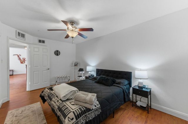 4306 Avenue A 106, Austin, TX 78751