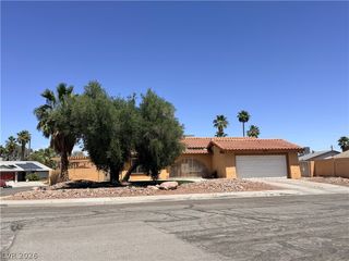 2898 PACIFIC Avenue N/A, Las Vegas, NV 89121