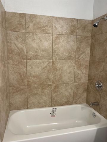 1101 Wimberly Street, Angleton, TX 77515