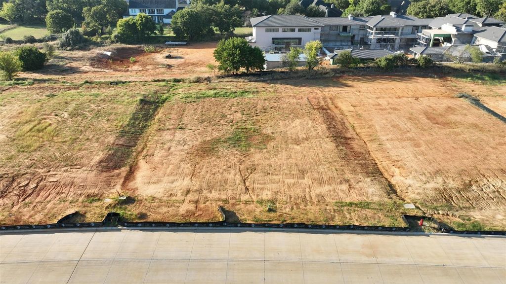 1521 Four Seasons Drive, Colleyville, TX 76034