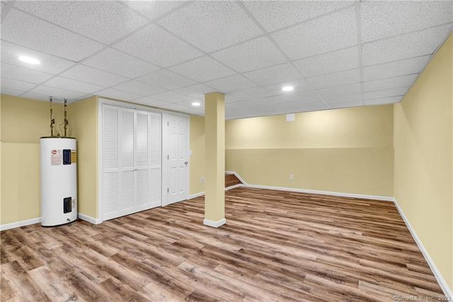 220 Alder Street APT 1, Waterbury, CT 06708