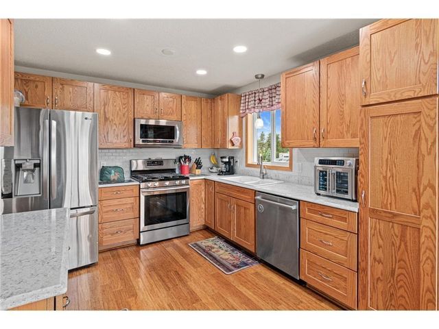 6972 360th Street, North Branch, MN 55056