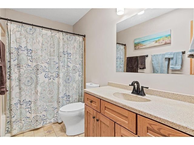 6972 360th Street, North Branch, MN 55056