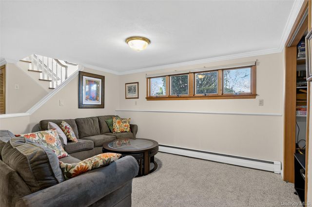 21 Forest Road, Kings Park, NY 11754