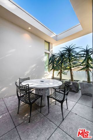 2241 Bowmont Drive, Beverly Hills, CA 90210