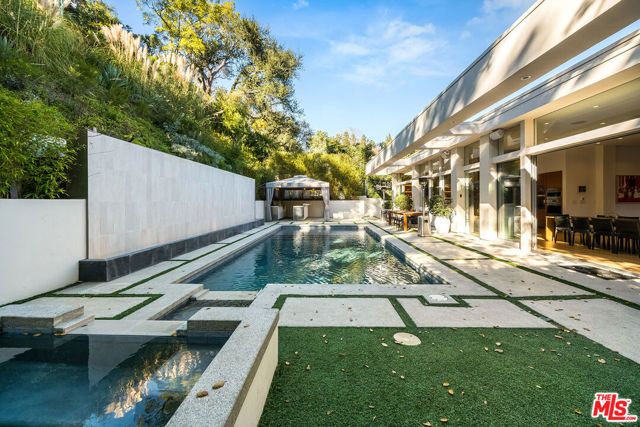 2241 Bowmont Drive, Beverly Hills, CA 90210