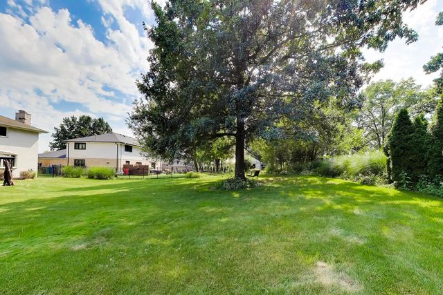 13636 S Shannon Drive, Homer Glen, IL 60491