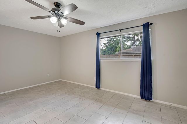 23110 Pennsgrove Road, Spring, TX 77373