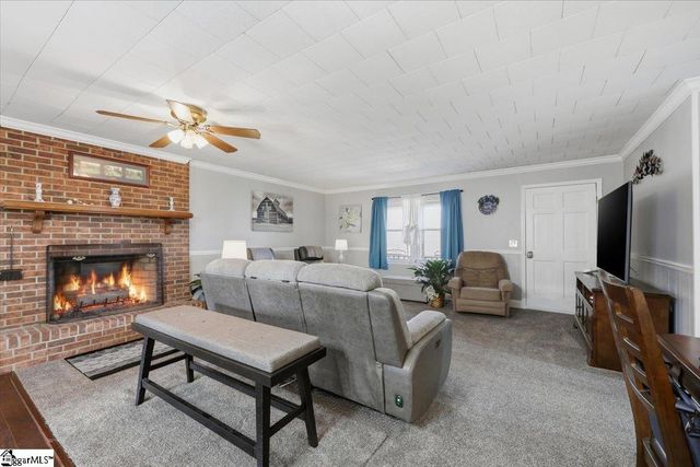 107 Briarcliff Way, Greer, SC 29651