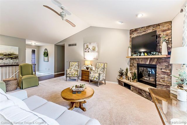 3505 Prescott Drive, Howell, MI 48843