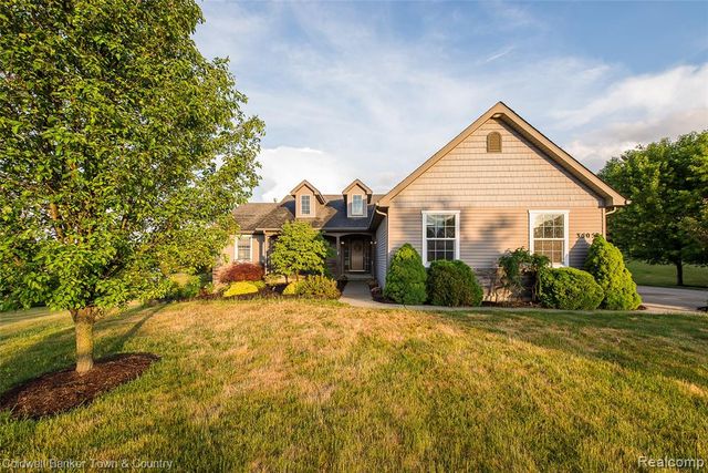 3505 Prescott Drive, Howell, MI 48843