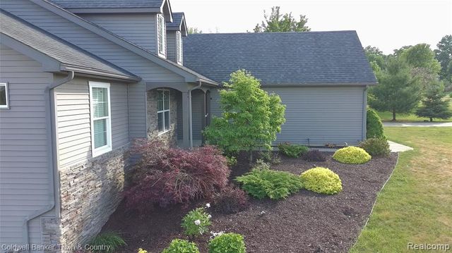 3505 Prescott Drive, Howell, MI 48843