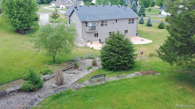 3505 Prescott Drive, Howell, MI 48843