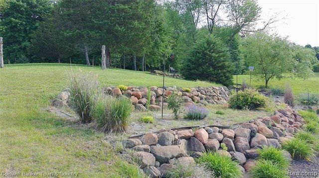 3505 Prescott Drive, Howell, MI 48843