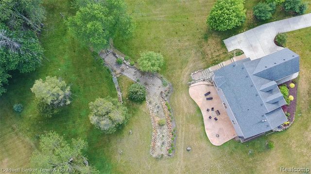 3505 Prescott Drive, Howell, MI 48843