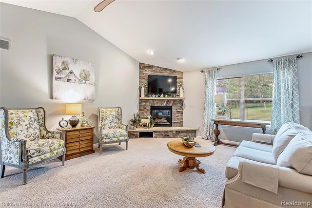 3505 Prescott Drive, Howell, MI 48843