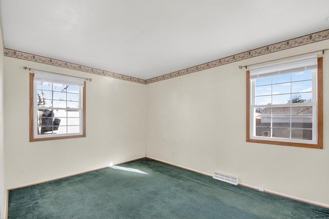 7009 55th AVENUE, Kenosha, WI 53142