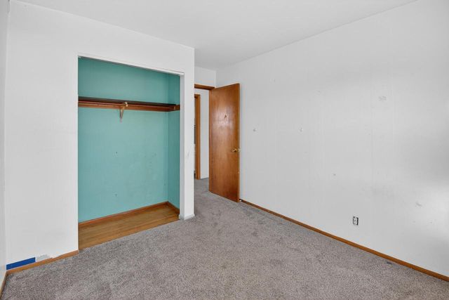 7009 55th AVENUE, Kenosha, WI 53142