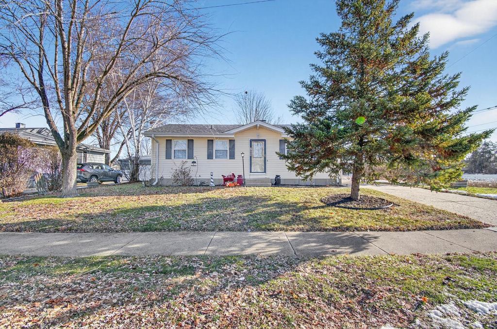 7009 55th AVENUE, Kenosha, WI 53142