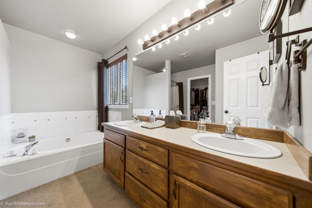 23209 E Settler Dr, Liberty Lake, WA 99019