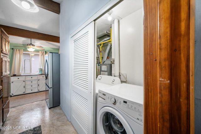 2338 Brookridge Drive, Toledo, OH 43613