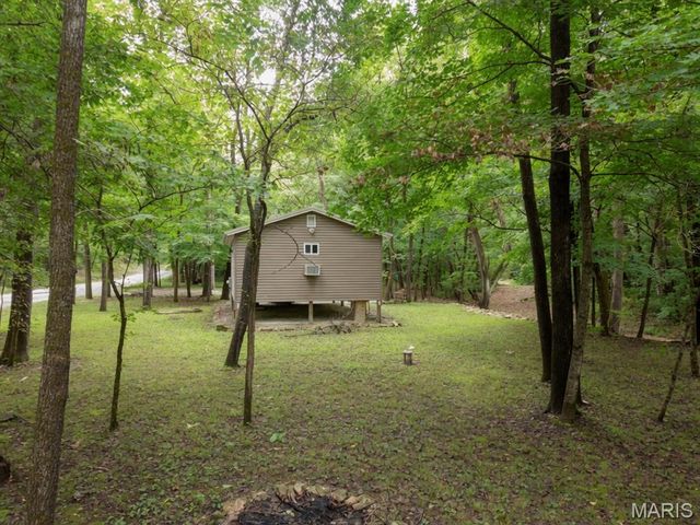 81 Bethel Road, Hawk Point, MO 63349