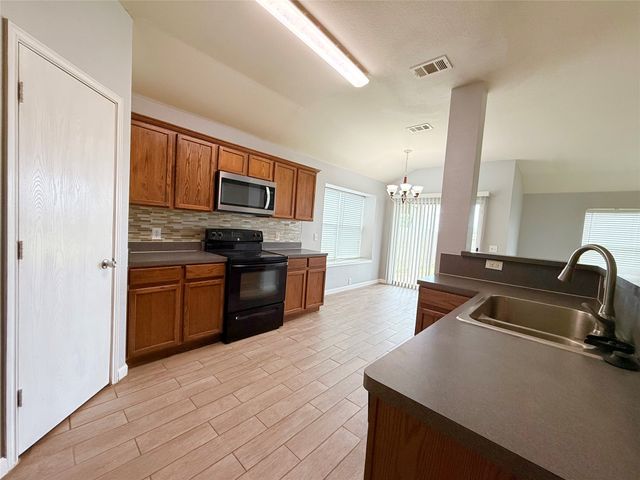 1705 Desperado Road, Fort Worth, TX 76131