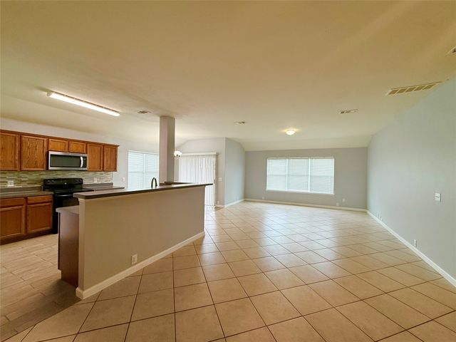 1705 Desperado Road, Fort Worth, TX 76131