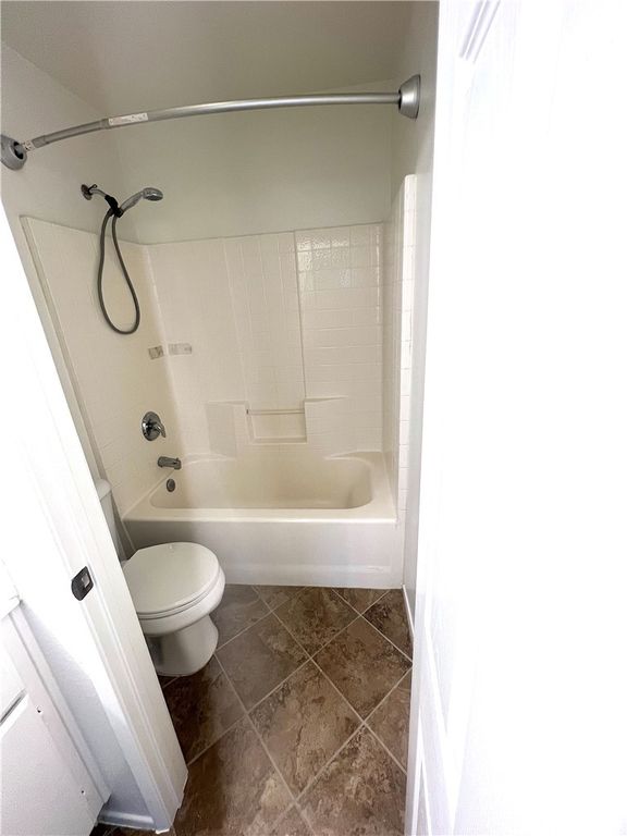 Image 24 of property listing at 36576 Ranch House, Murrieta, CA 92563