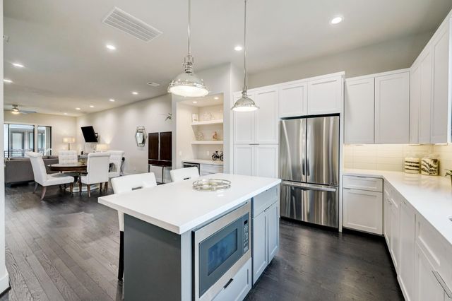 4203 Allen Street, Houston, TX 77007