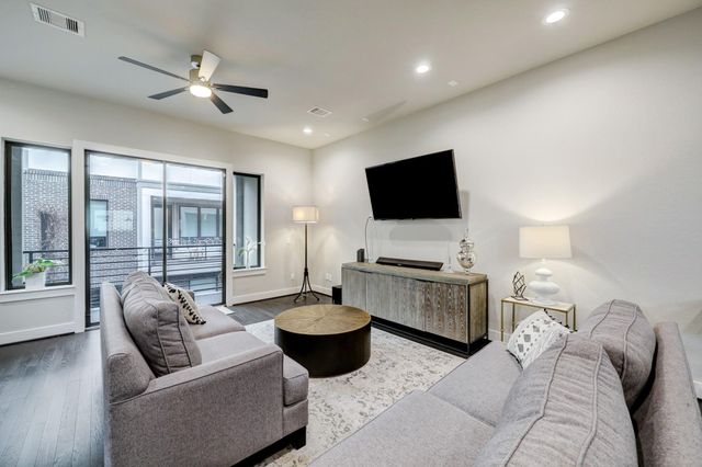 4203 Allen Street, Houston, TX 77007