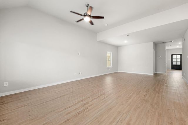 333 Flower Reed Court, Magnolia, TX 77354