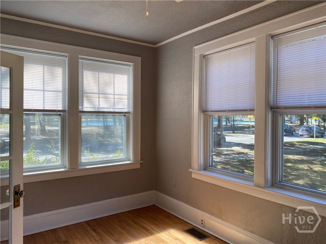 1240 E Victory Drive 1, Savannah, GA 31404