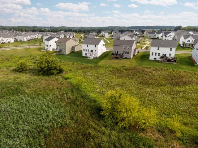 2703 Maize Lp, Saline, MI 48176