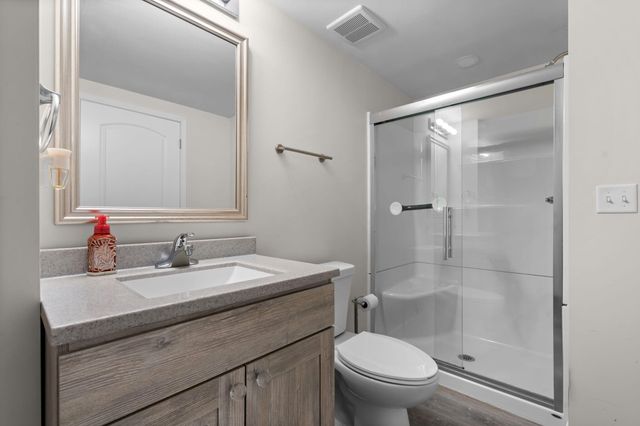 2703 Maize Lp, Saline, MI 48176
