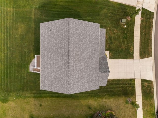 2703 Maize Lp, Saline, MI 48176