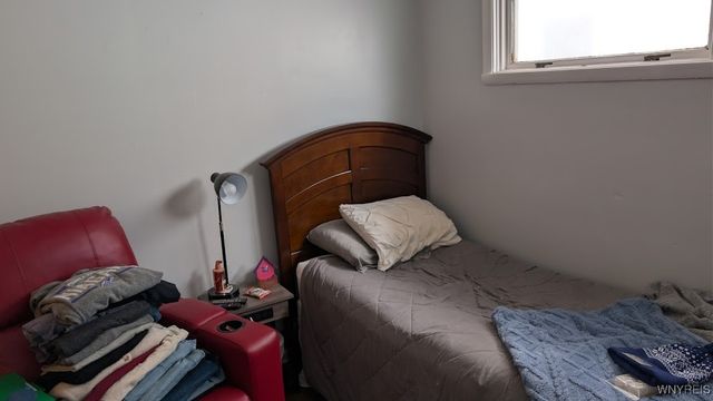 2762 Falls Street, Niagara Falls, NY 14303