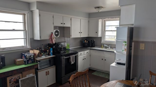 2762 Falls Street, Niagara Falls, NY 14303