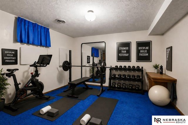 8520 Ashland Road, Plattsmouth, NE 68048