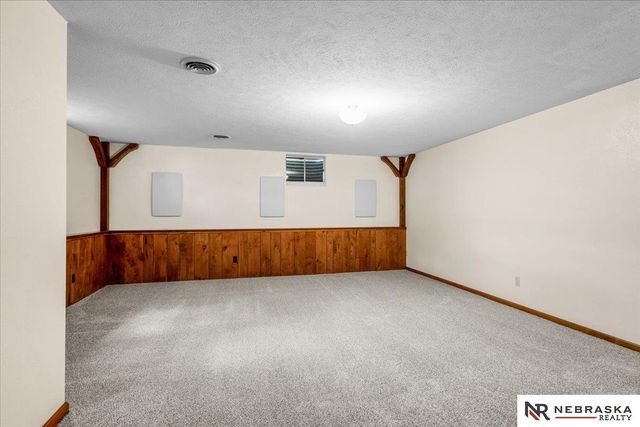 8520 Ashland Road, Plattsmouth, NE 68048