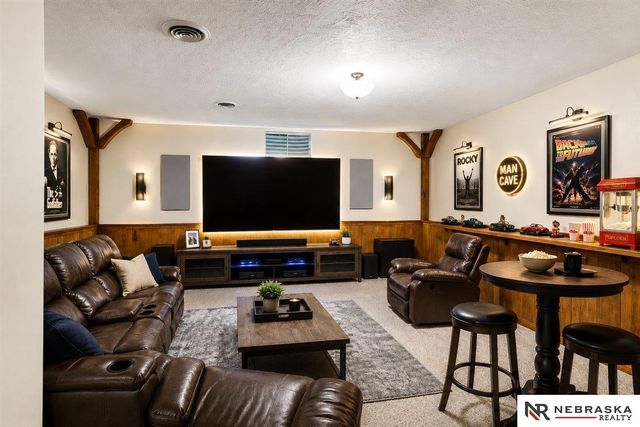 8520 Ashland Road, Plattsmouth, NE 68048