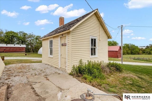 8520 Ashland Road, Plattsmouth, NE 68048